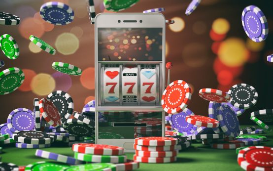 odds of winning at a casino slot machine